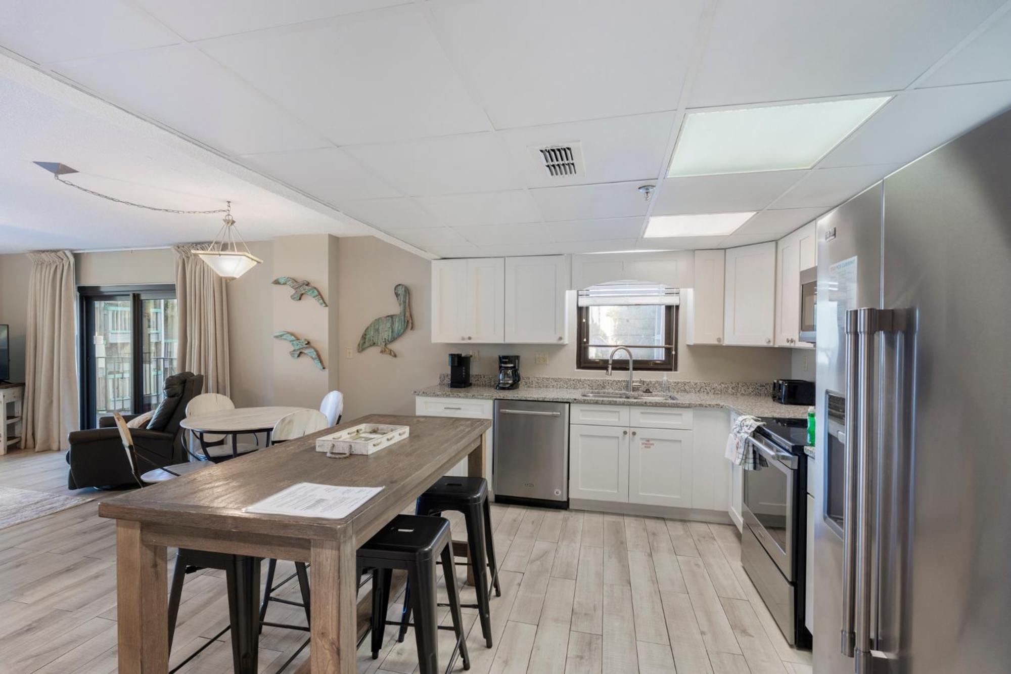 Watercrest 210- Sleeps 12 - Thomas Drive Retreat * Panama City Beach